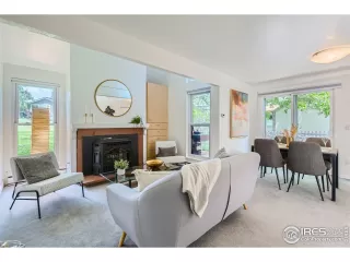 Photo #6: 1011270 Listing