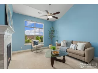 Photo #4: 1011279 Listing