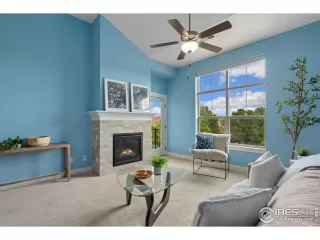 Photo #5: 1011279 Listing