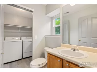 Photo #6: 1011301 Listing