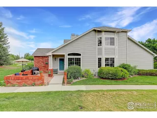 Photo #2: 1011346 Listing