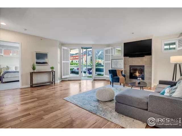 MLS: 1011435 Condo For Sale