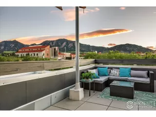 Photo #3: 1011435 Listing 