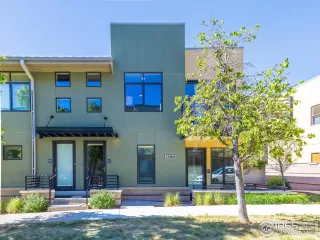 Photo #1: 1011532 Listing