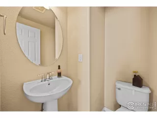 Photo #6: 1011574 Listing