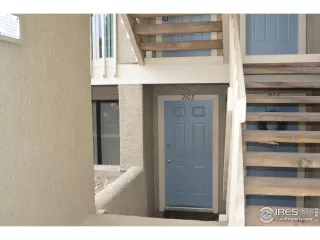 Photo #3: 1011901 Listing