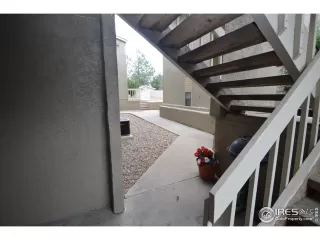 Photo #5: 1011901 Listing