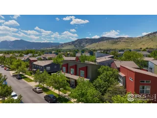 Photo #1: 1011930 Listing 