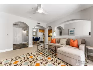 Photo #6: 1011933 Listing 