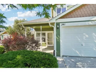 Photo #2: 1011978 Listing