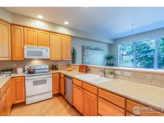 Photo #6: 1011986 Listing 