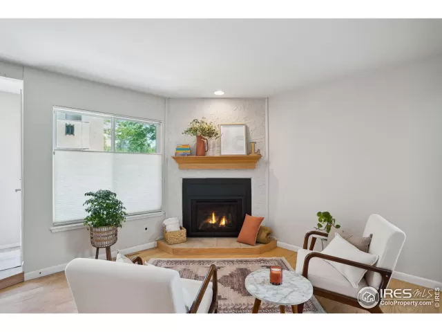 MLS: 1012141 Condo For Sale