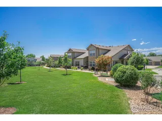 Photo #1: 1012283 Listing