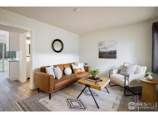 Photo #4: 1012338 Listing 