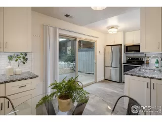 Photo #6: 1012338 Listing 