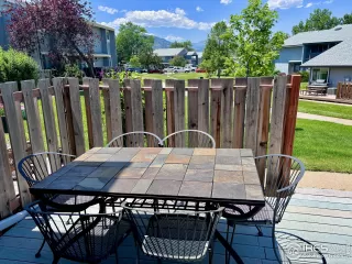 Photo #4: 1012343 Listing