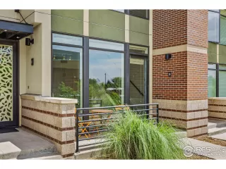 Photo #1: 1012415 Listing