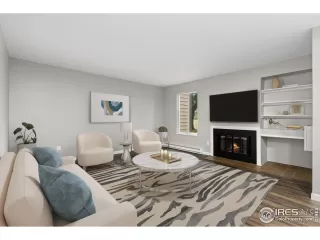 Photo #6: 1012567 Listing