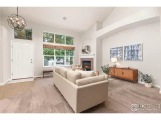 Photo #1: 1012596 Listing