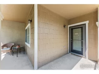 Photo #4: 1012616 Listing