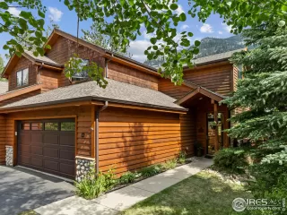 Photo #3: 1012634 Listing