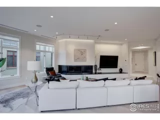 Photo #5: 1012640 Listing 