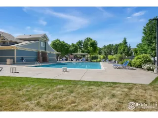 Photo #1: 1012682 Listing