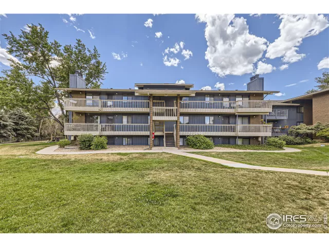 MLS: 1012702 Condo For Sale