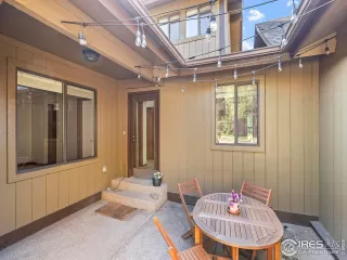 Photo #2: 1012707 Listing 