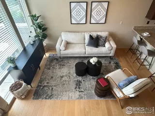 Photo #3: 1012948 Listing