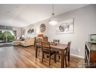 Photo #4: 1012957 Listing 