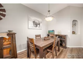 Photo #5: 1012957 Listing 