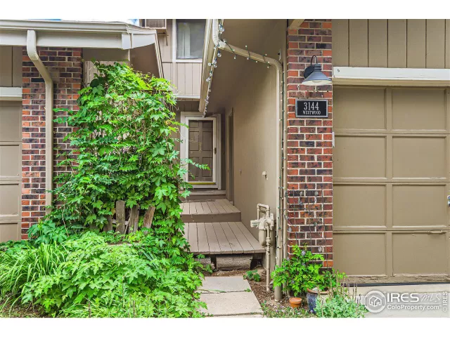 MLS: 1013005 Condo For Sale