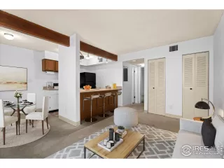 Photo #1: 1013028 Listing