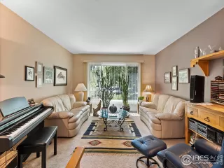 Photo #5: 1013052 Listing