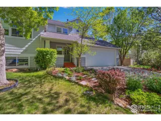 Photo #5: 1013084 Listing