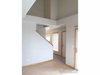 Photo #5: 1013145 Listing