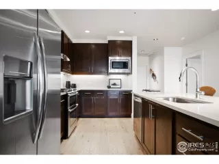 Photo #3: 1013166 Listing