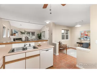 Photo #4: 1013258 Listing 