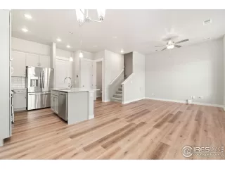 Photo #3: 1013340 Listing