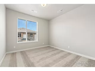 Photo #6: 1013340 Listing