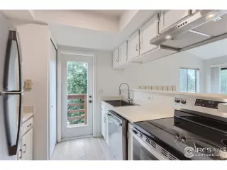 Photo #3: 1013464 Listing 