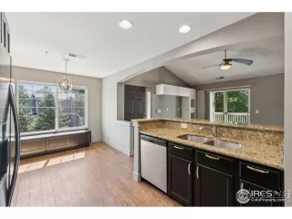 Photo #4: 1013567 Listing 