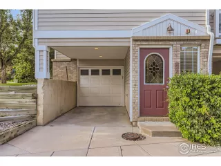 Photo #3: 1013571 Listing