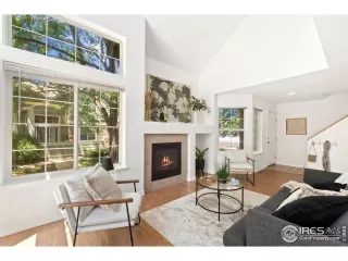 Photo #3: 1013649 Listing