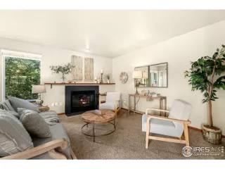 Photo #2: 1013650 Listing