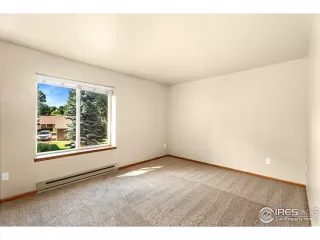 Photo #5: 1013650 Listing