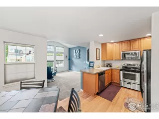 Photo #5: 1013670 Listing