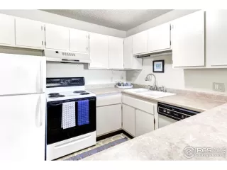 Photo #5: 1013744 Listing 