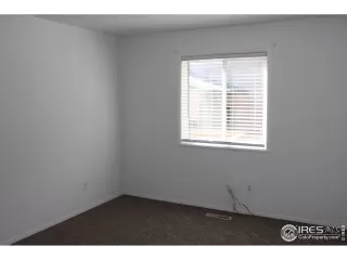 Photo #4: 1013746 Listing